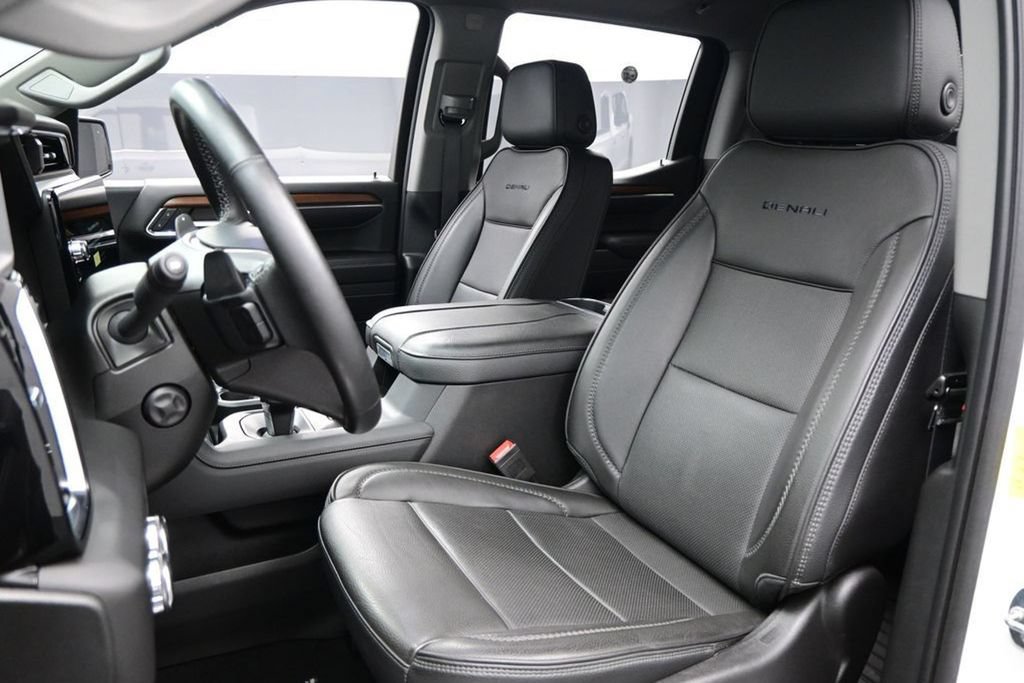 Used 2023 GMC Sierra 1500 Denali w/ Denali Reserve Package AWD/4WD image 24