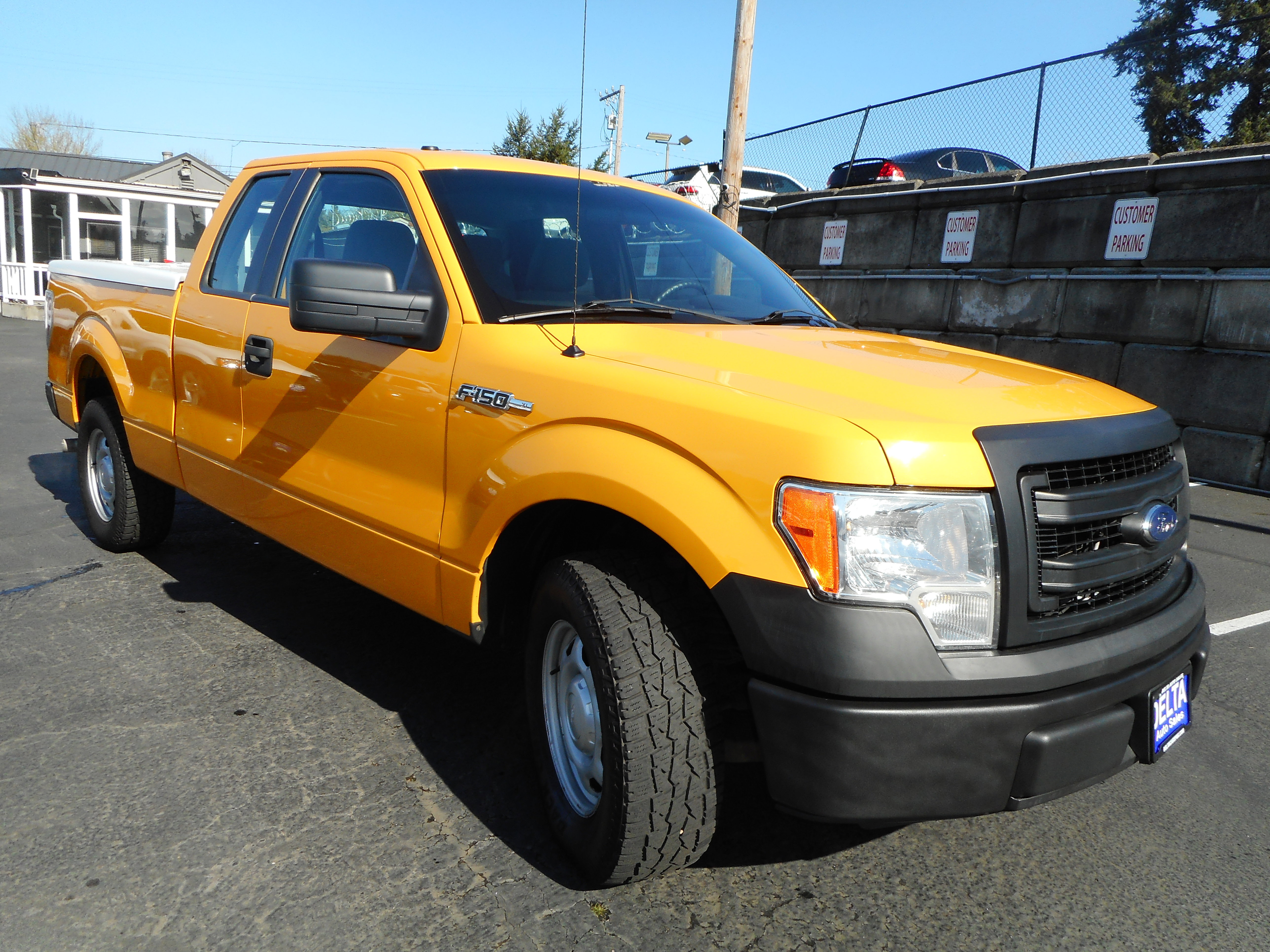 Used 2014 Ford F150 XL image 1