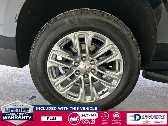 Used 2023 GMC Yukon XL SLT w/ SLT Premium Package AWD/4WD image 14