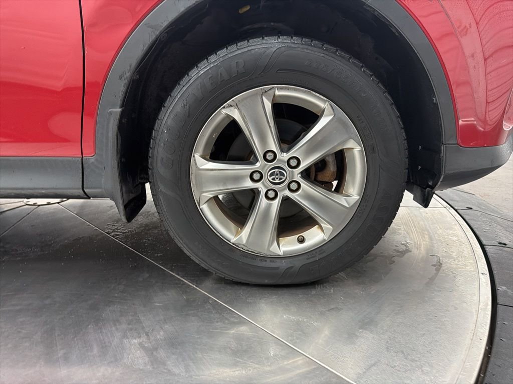 Used 2015 Toyota RAV4 XLE image 7