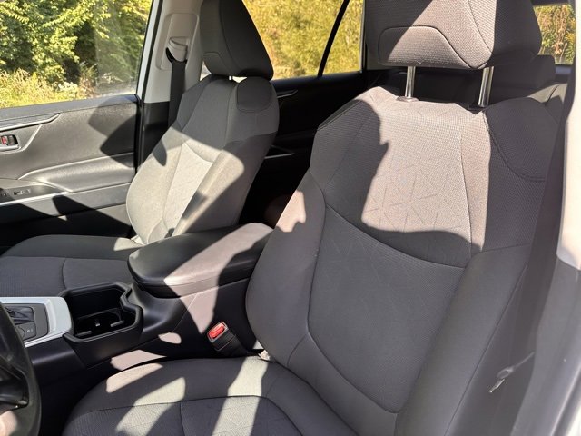 Used 2024 Toyota RAV4 XLE image 11