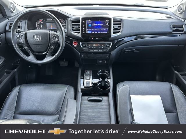 Used 2018 Honda Pilot Touring image 11