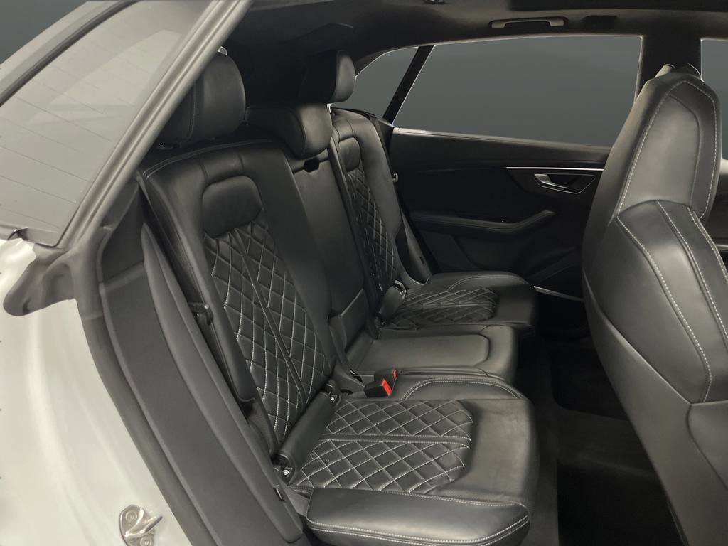 Used 2022 Audi SQ8 Prestige w/ Prestige Package image 31