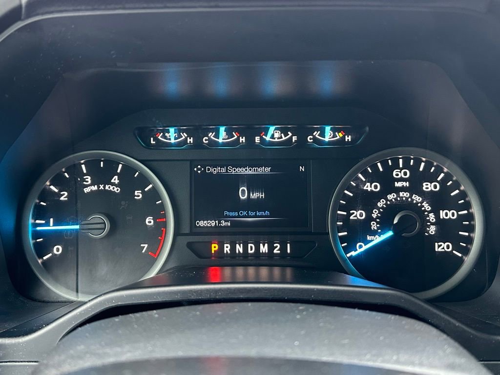 Used 2016 Ford F150 XLT w/ Equipment Group 302A Luxury image 15