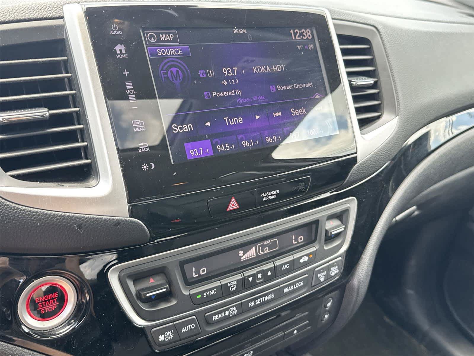 Used 2018 Honda Pilot Elite image 19