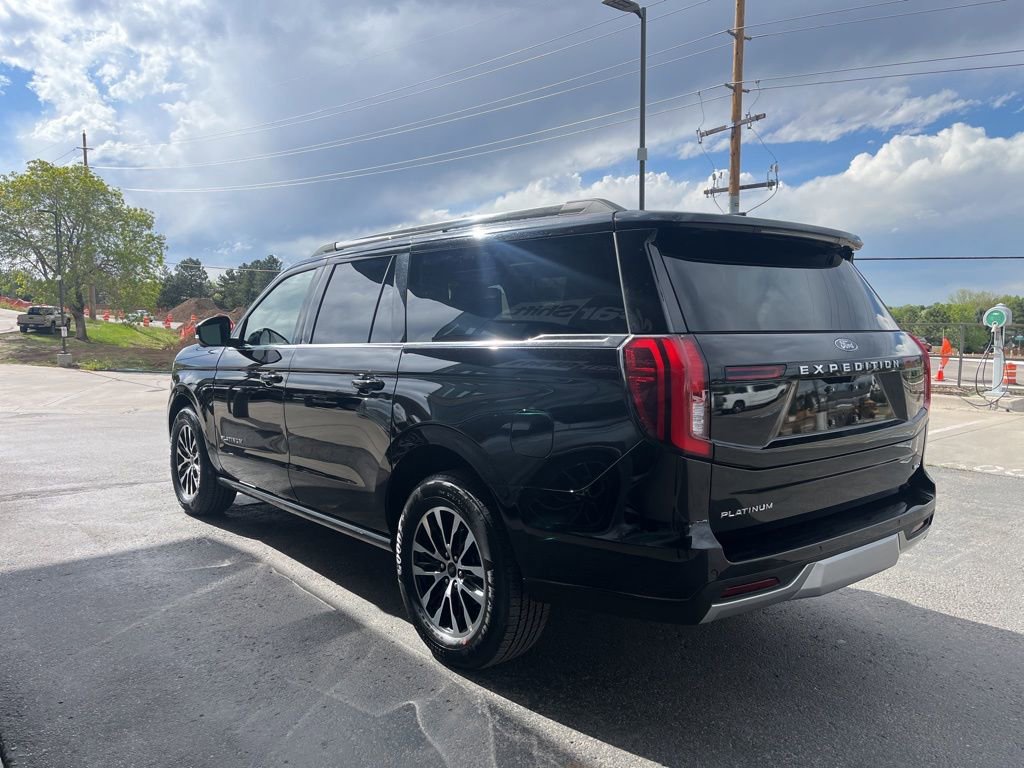 Used 2025 Ford Expedition Max Platinum AWD/4WD image 4
