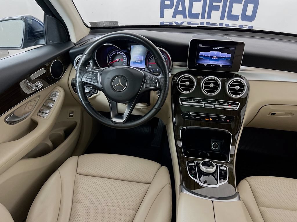 Used 2018 Mercedes-Benz GLC 300 4MATIC image 23