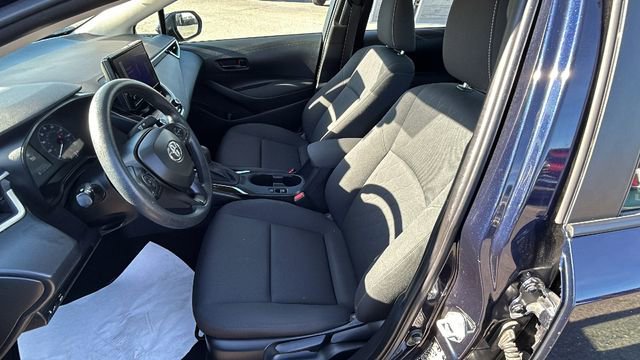Used 2023 Toyota Corolla LE FWD image 17