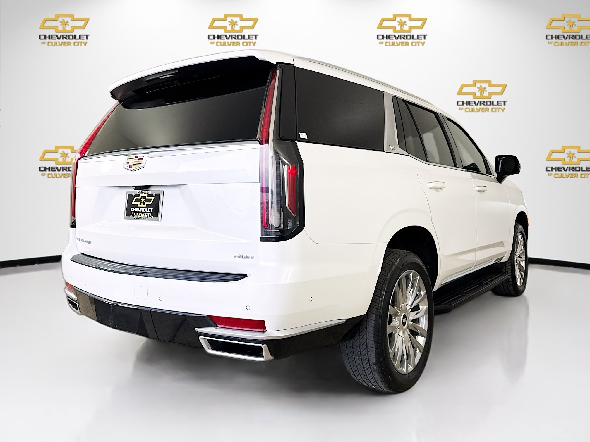 Used 2021 Cadillac Escalade Premium Luxury RWD image 8