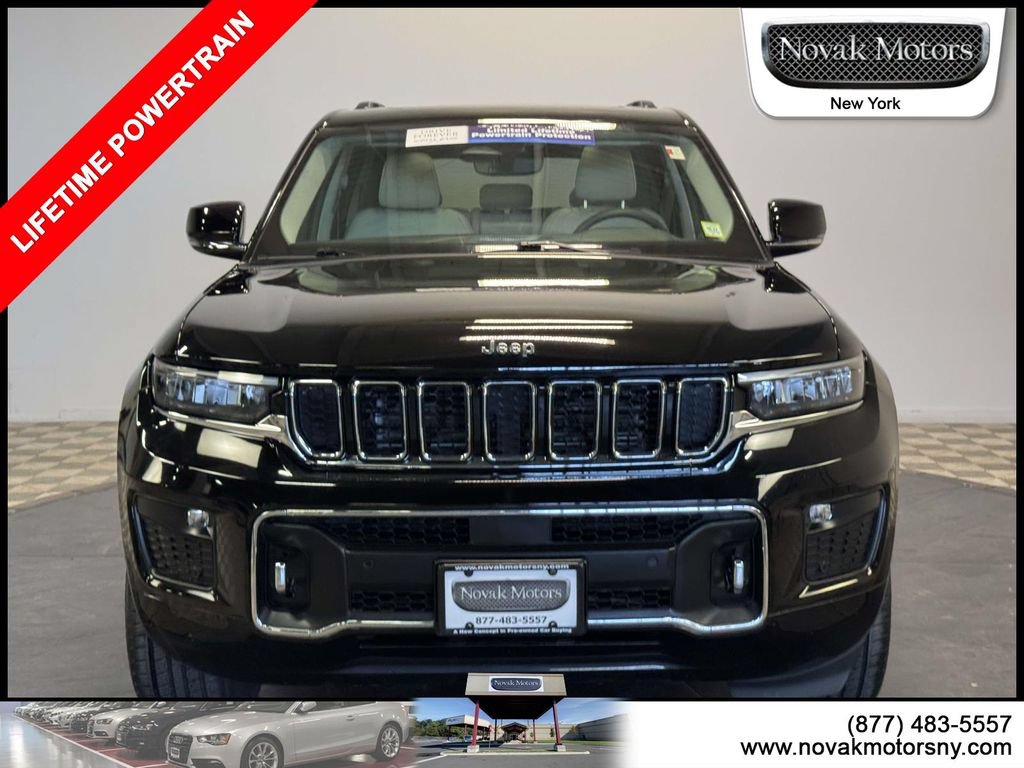 Used 2023 Jeep Grand Cherokee Overland AWD/4WD image 2