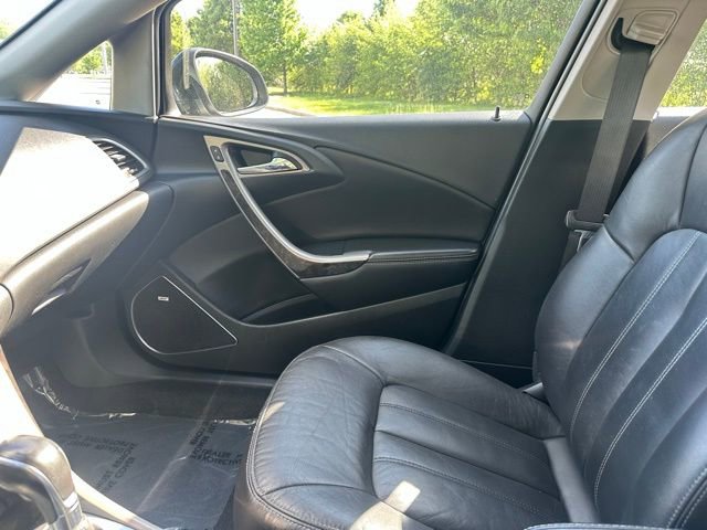 Used 2016 Buick Verano Leather w/ Experience Buick Package FWD image 13