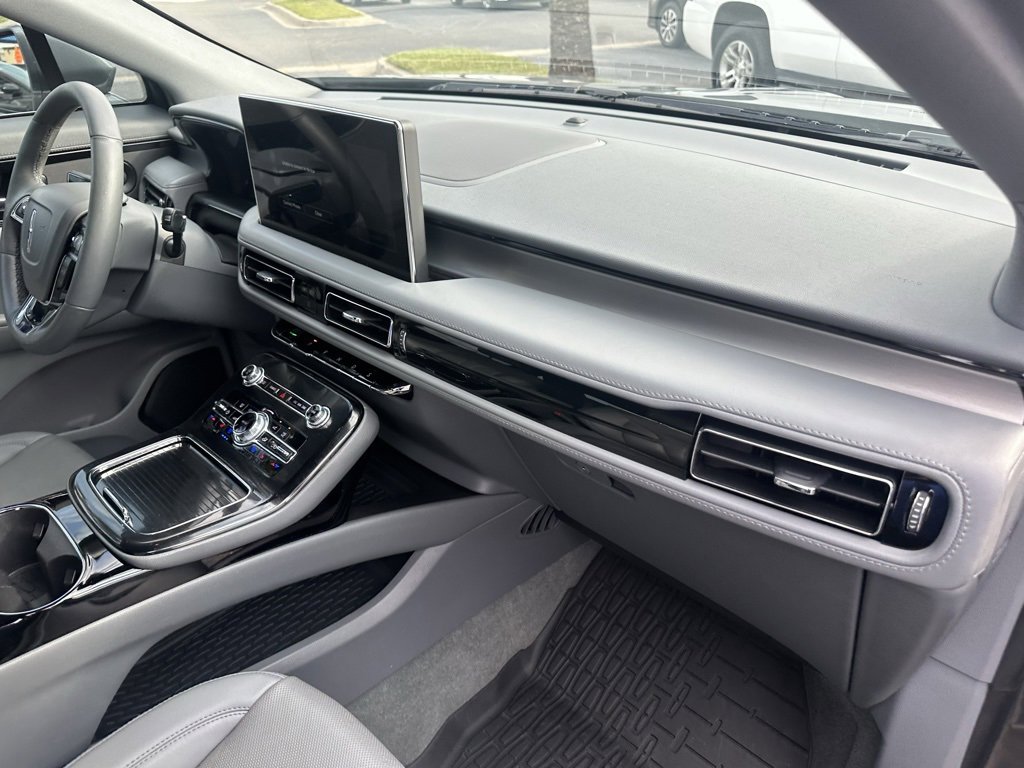 Used 2023 Lincoln Nautilus Reserve w/ Equipment Group 201A image 23