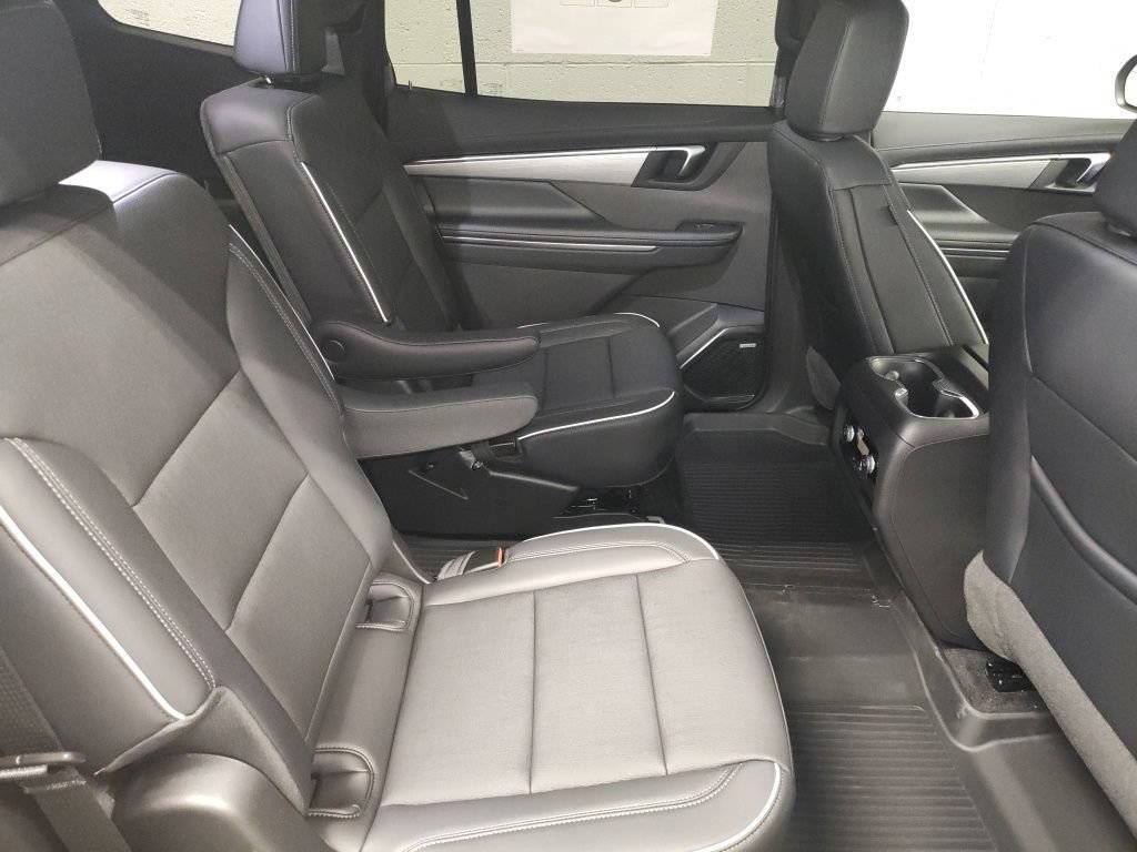 New 2026 Buick Enclave Preferred w/ Power Package AWD/4WD image 11