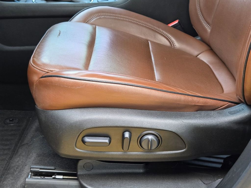 Used 2019 Chevrolet Traverse High Country image 27