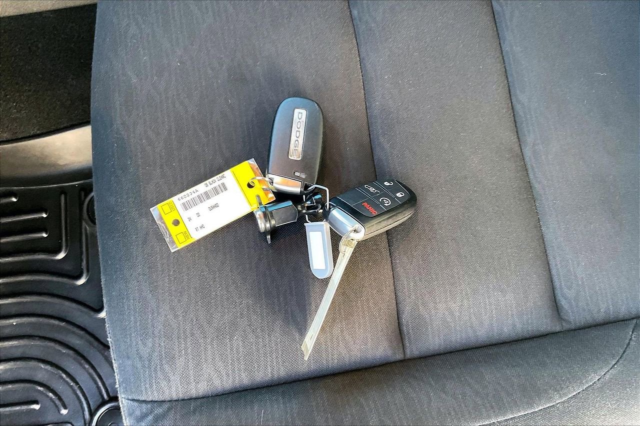 Certified 2024 Dodge Durango R/T w/ Blacktop Package image 34