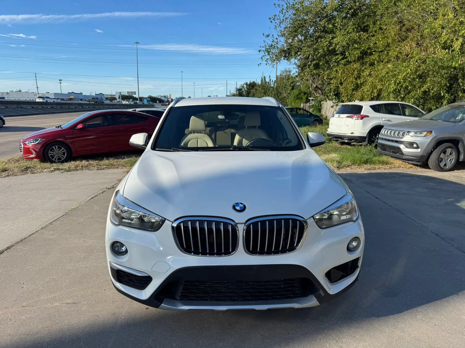 Used 2017 BMW X1 sDrive28i FWD image 3