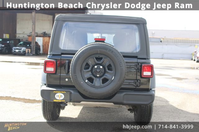 Used 2023 Jeep Wrangler Sport image 4