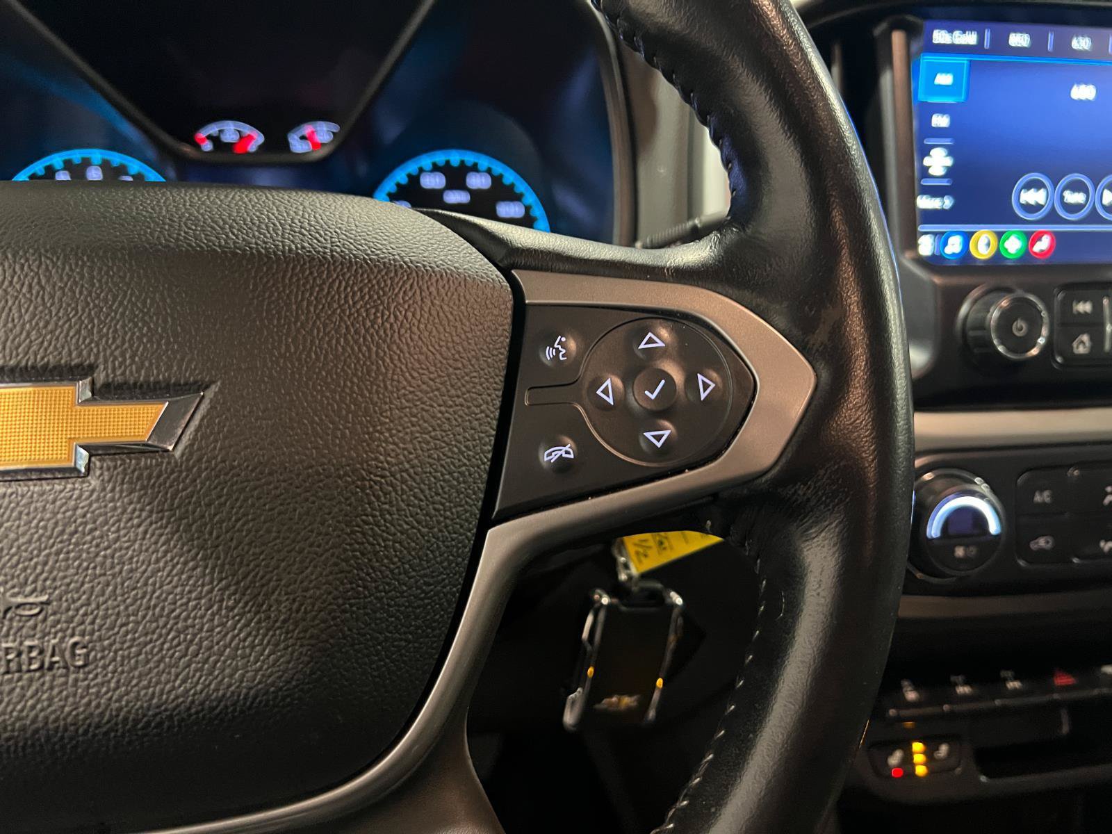 Used 2020 Chevrolet Colorado ZR2 AWD/4WD image 14