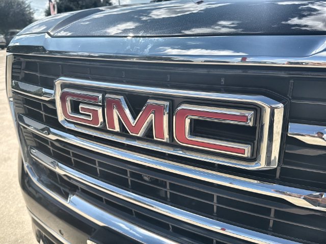 Used 2026 GMC Yukon Elevation w/ Elevation Premium Package RWD image 30