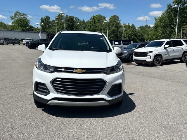 Used 2022 Chevrolet Trax LT w/ LT Convenience Package AWD/4WD image 9