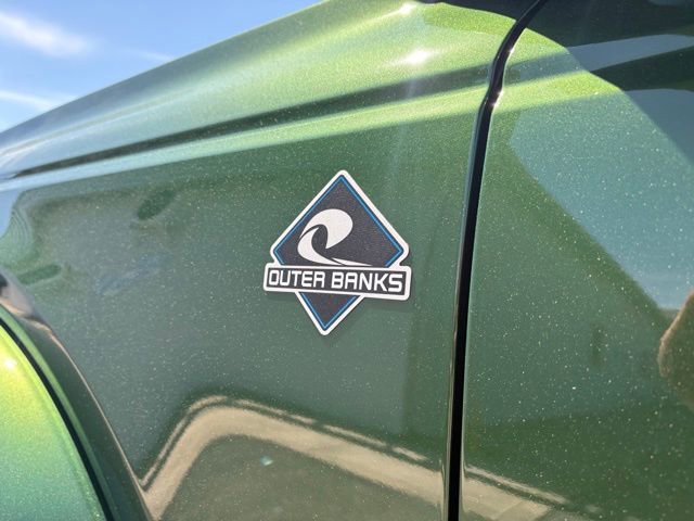 Used 2025 Ford Bronco Outer Banks image 14