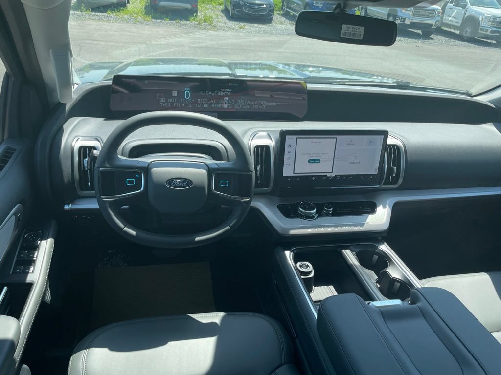 New 2026 Ford Expedition Max Active AWD/4WD image 17