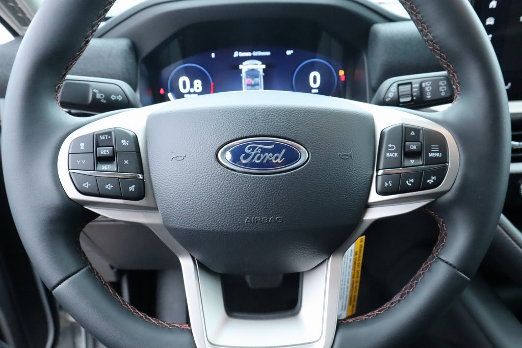 New 2026 Ford Explorer Active image 3