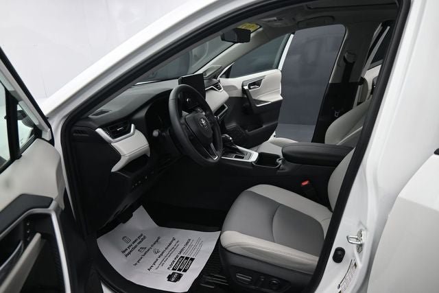 Used 2024 Toyota RAV4 XLE Premium w/ Weather Package AWD/4WD image 20