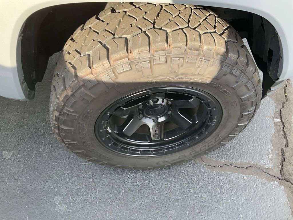 Used 2021 Toyota Tacoma SR5 image 2