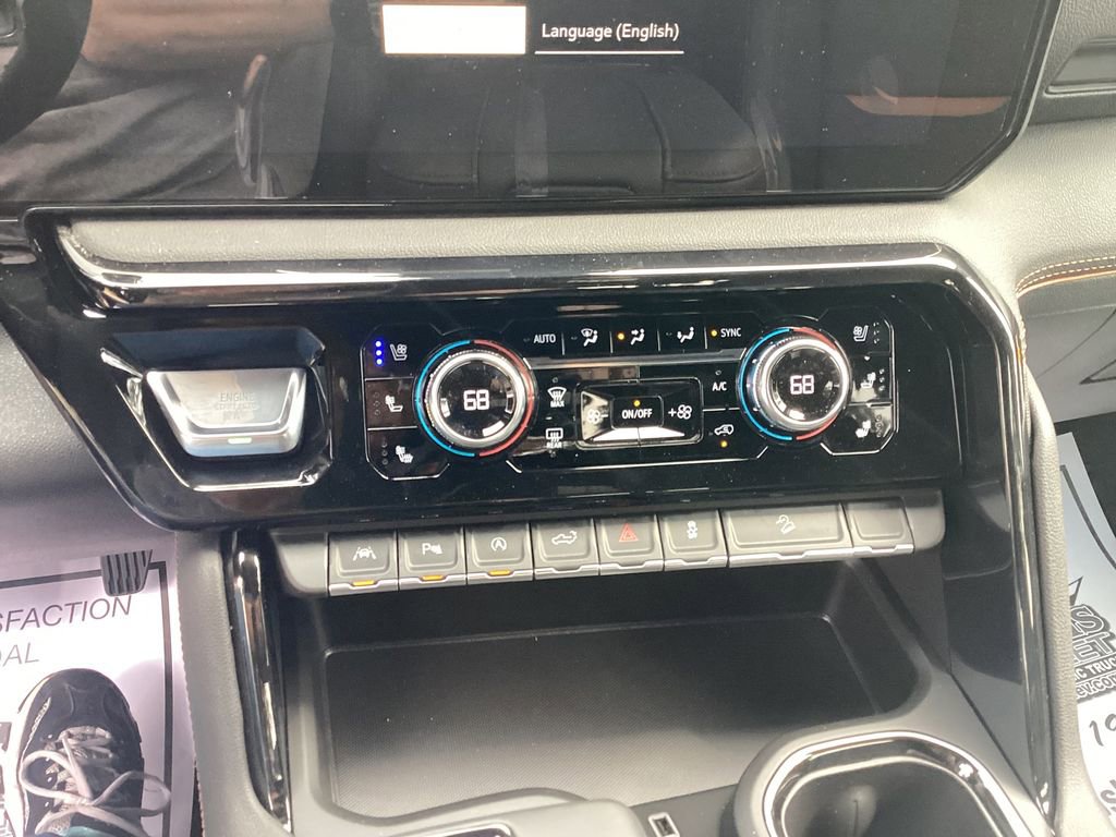 New 2026 GMC Sierra 1500 AT4 w/ AT4 Premium Package AWD/4WD image 32