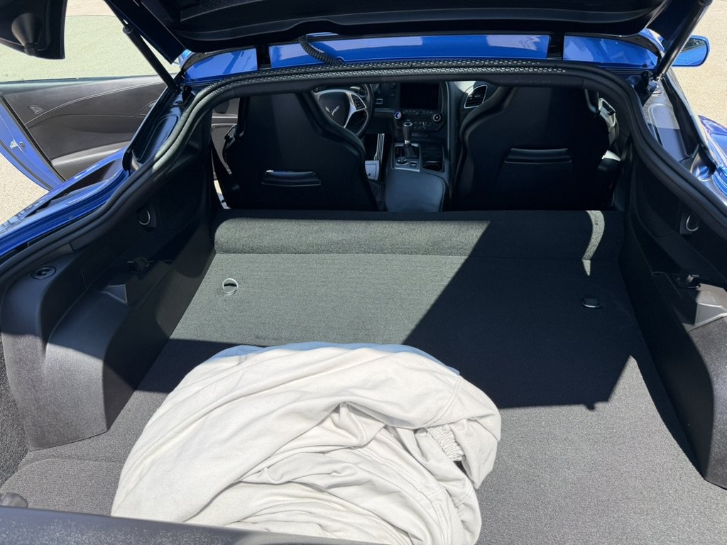 Certified 2019 Chevrolet Corvette Stingray Coupe w/ Battery Protection Package RWD image 34
