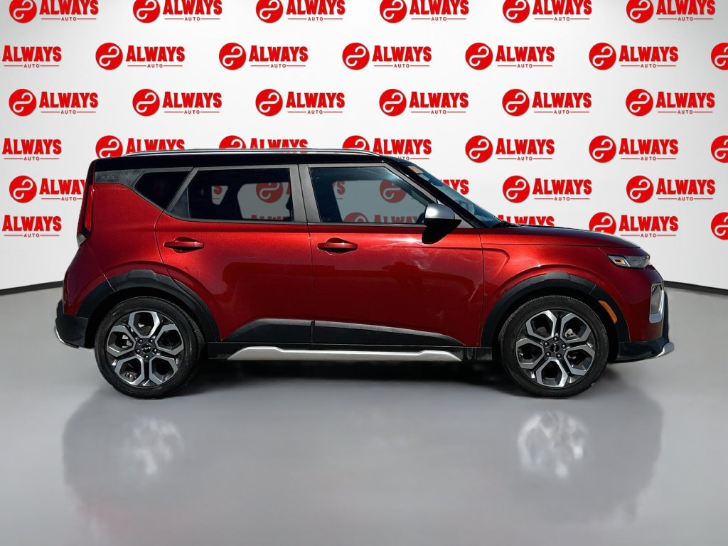 Used 2022 Kia Soul X-Line FWD image 4