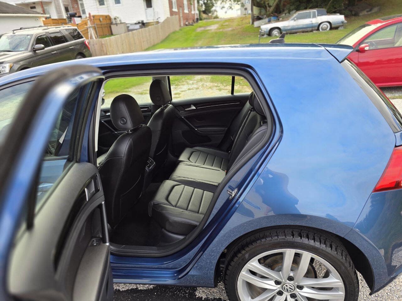 Used 2017 Volkswagen Golf SEL image 20