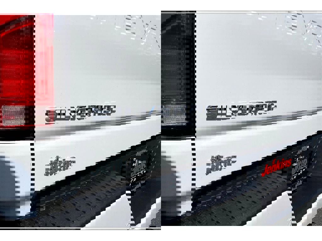 Used 2024 Chevrolet Silverado 3500 High Country w/ High Country Premium Package image 32