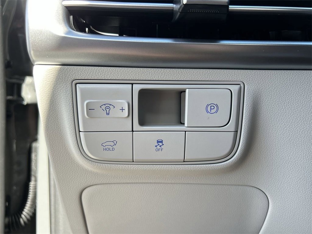 New 2026 Hyundai Tucson Limited image 27