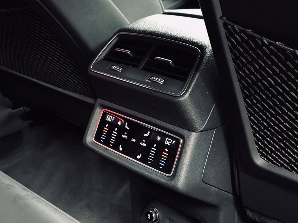 Used 2022 Audi e-tron Chronos AWD/4WD image 20