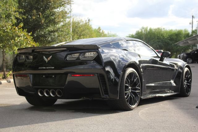 Used 2016 Chevrolet Corvette Z06 w/ 2LZ Preferred Equipment Group image 6