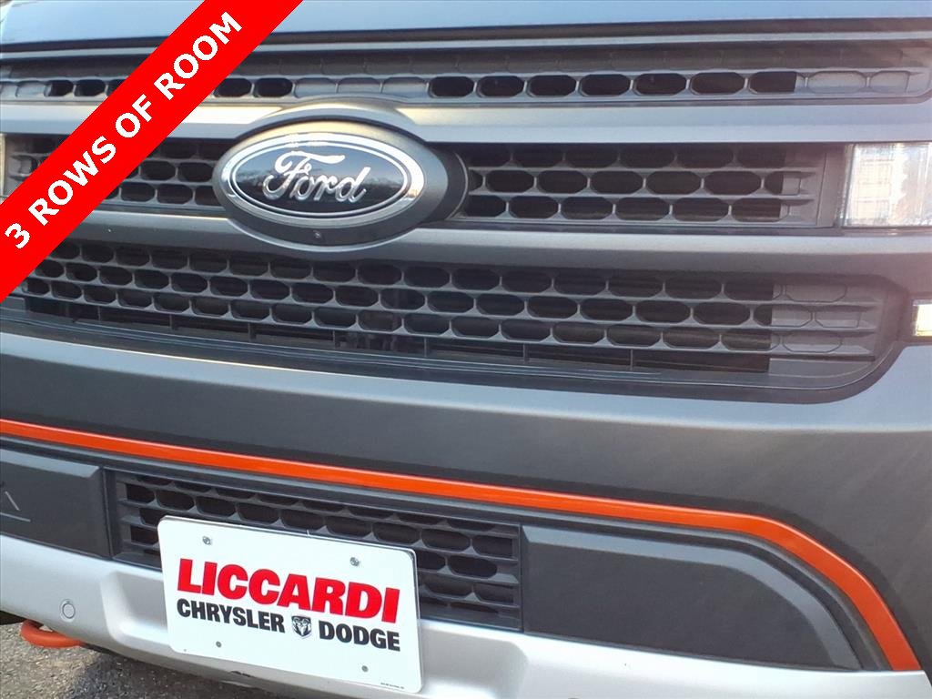 Used 2022 Ford Expedition Timberline image 7