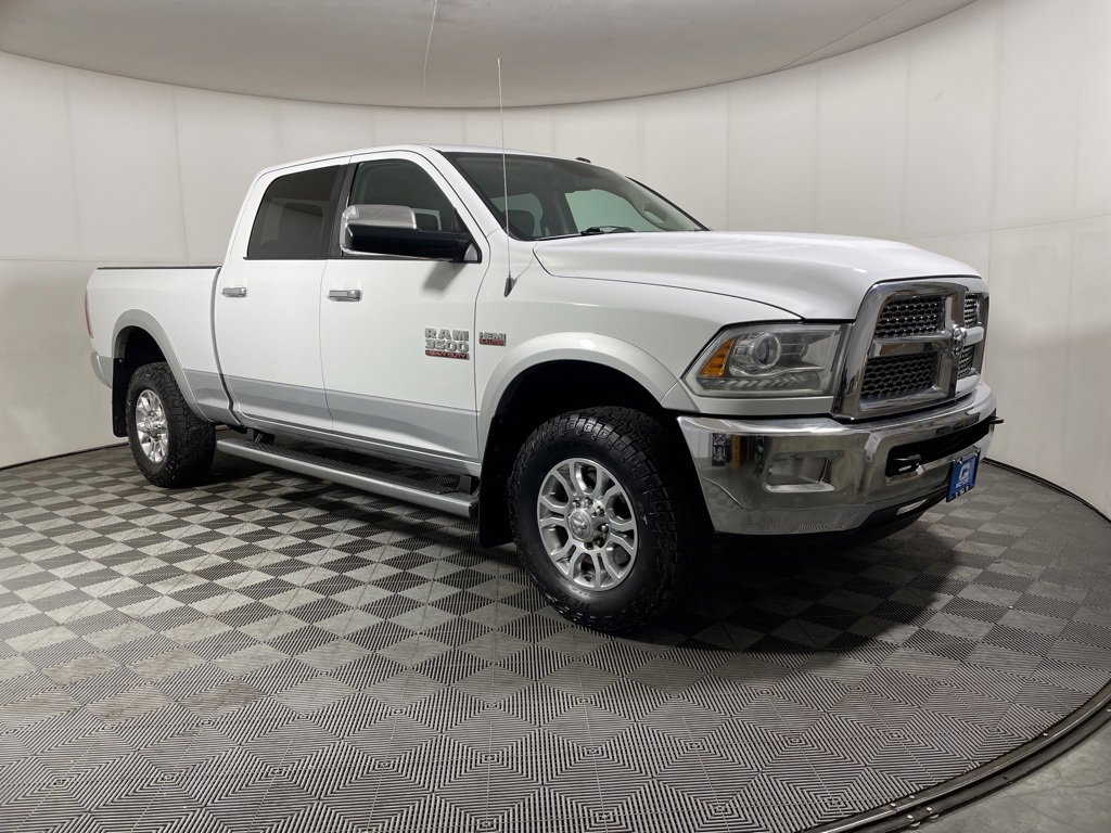 Used 2014 RAM 3500 Laramie image 2
