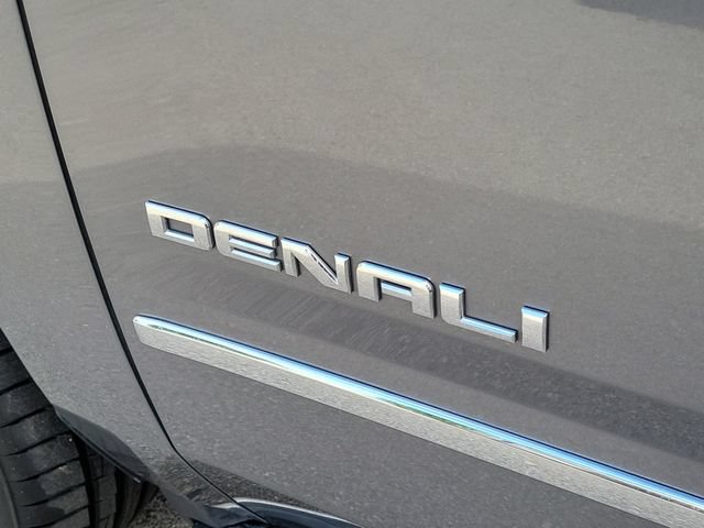 Used 2020 GMC Yukon Denali RWD image 9