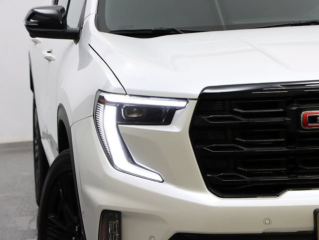 New 2025 GMC Acadia Elevation w/ Super Cruise Package FWD image 4