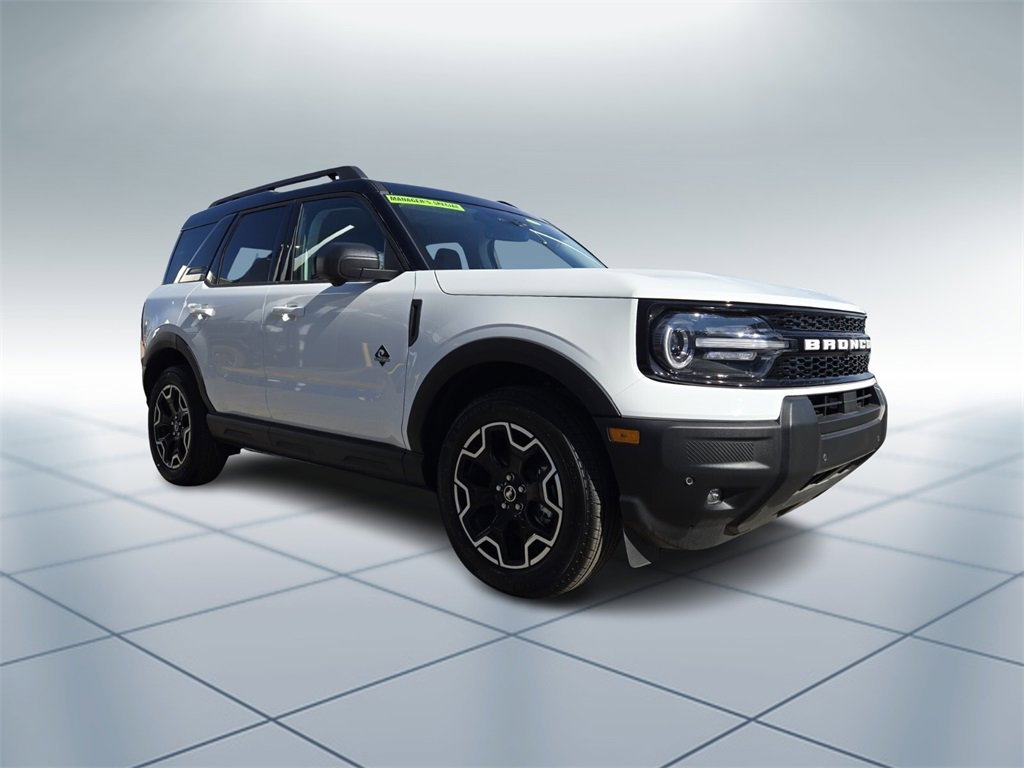 New 2025 Ford Bronco Sport Outer Banks w/ Outer Banks Tech Package+ image 2