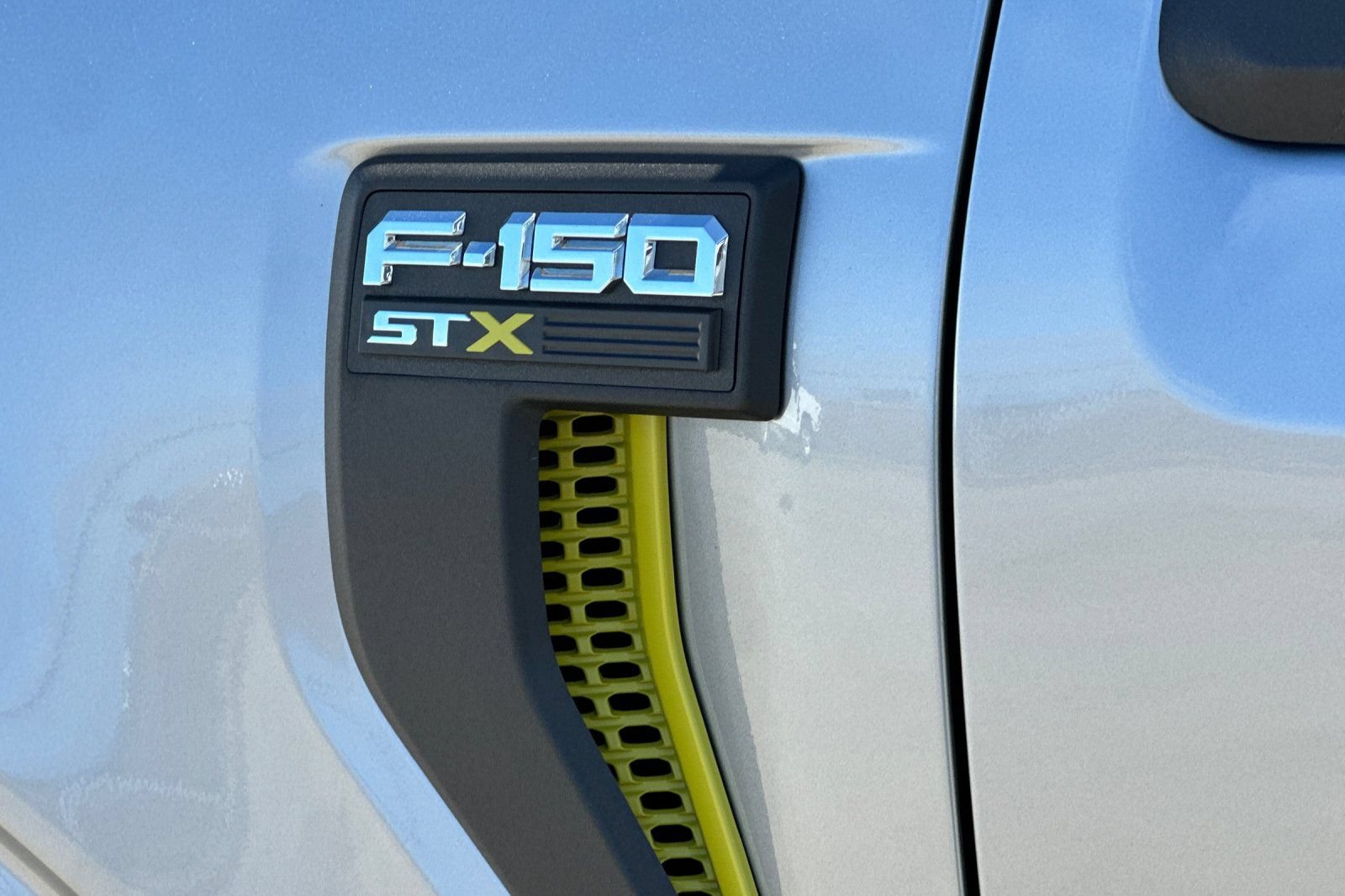 Used 2024 Ford F150 STX RWD image 32
