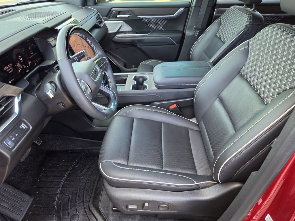 Used 2024 GMC Acadia Denali w/ Super Cruise Package FWD image 11