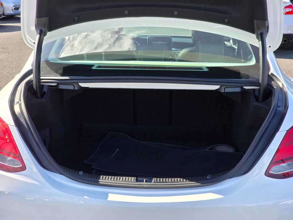 Used 2018 Mercedes-Benz C 300 Sedan image 16
