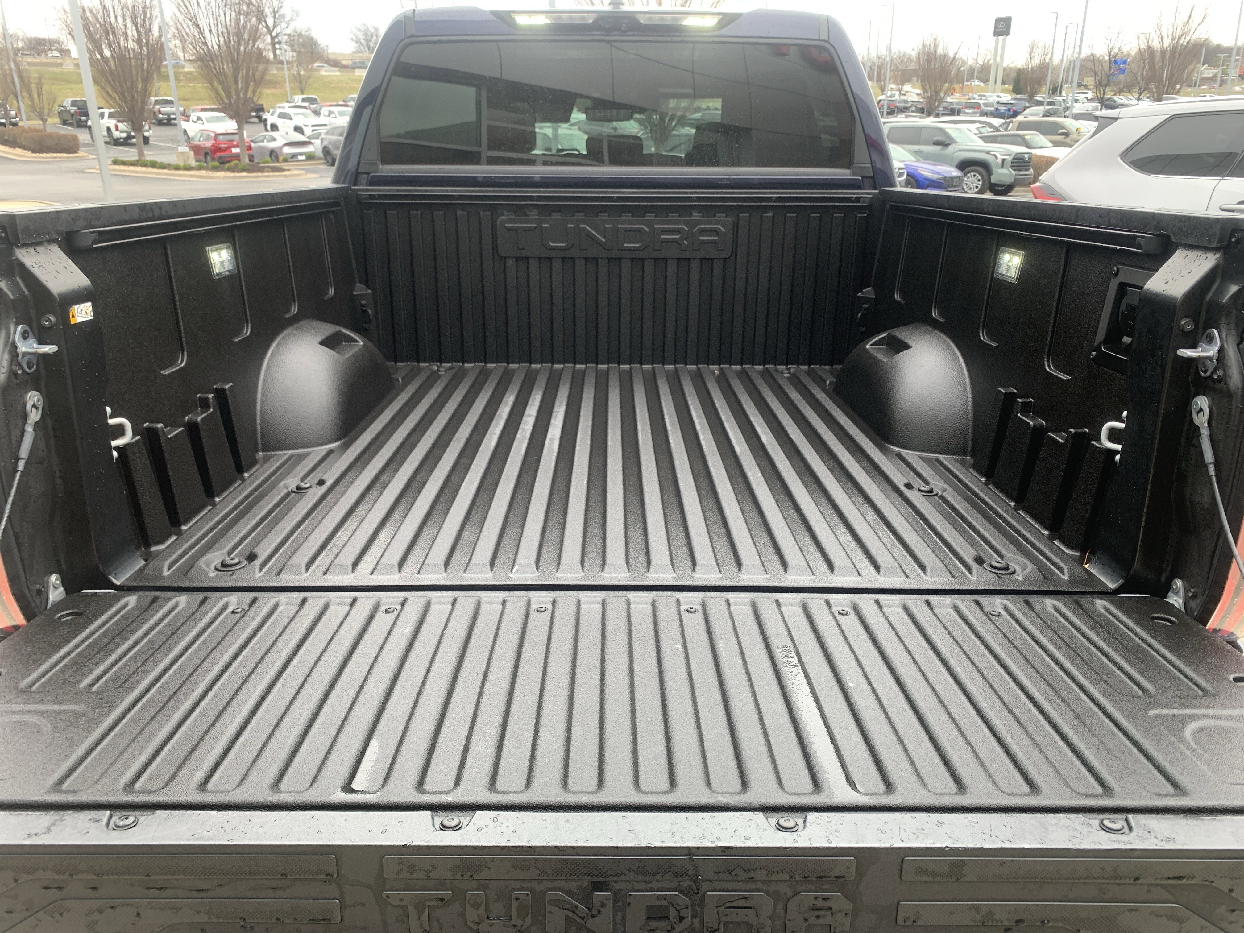 Used 2025 Toyota Tundra Platinum w/ TRD Off-Road Package AWD/4WD image 29