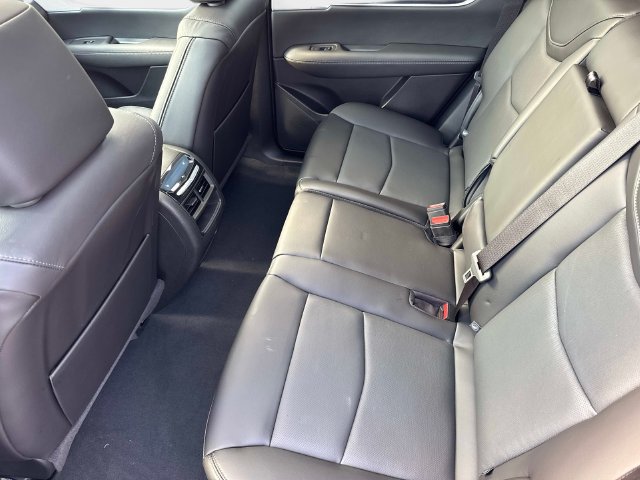 New 2026 Cadillac XT5 Premium Luxury w/ Driver Assist Package FWD image 13