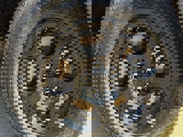 Used 2023 Jeep Compass Trailhawk image 10