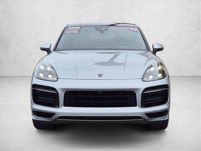 Used 2022 Porsche Cayenne GTS AWD/4WD image 2