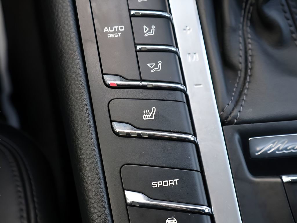 Used 2018 Porsche Macan S AWD/4WD image 25